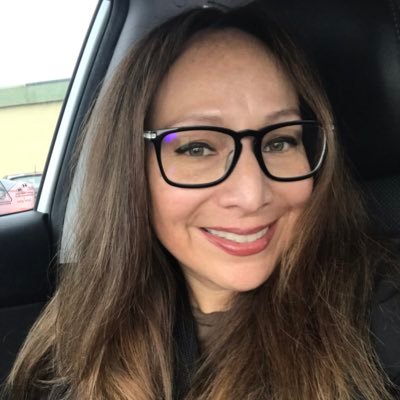 cloud influencer - Vanessa Alvarez